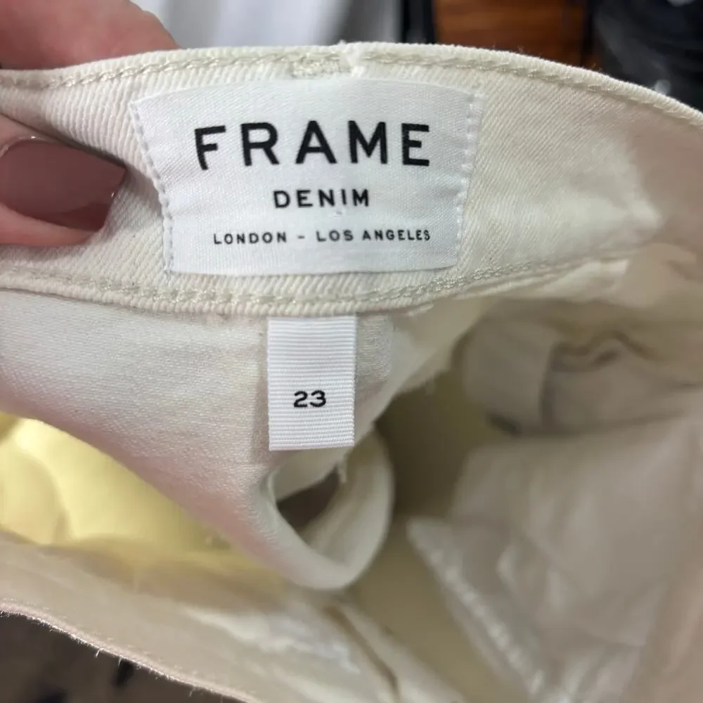NWT FRAME Denim Vintage High Waist Boot Skirt White Size 23 Minimalist Chic